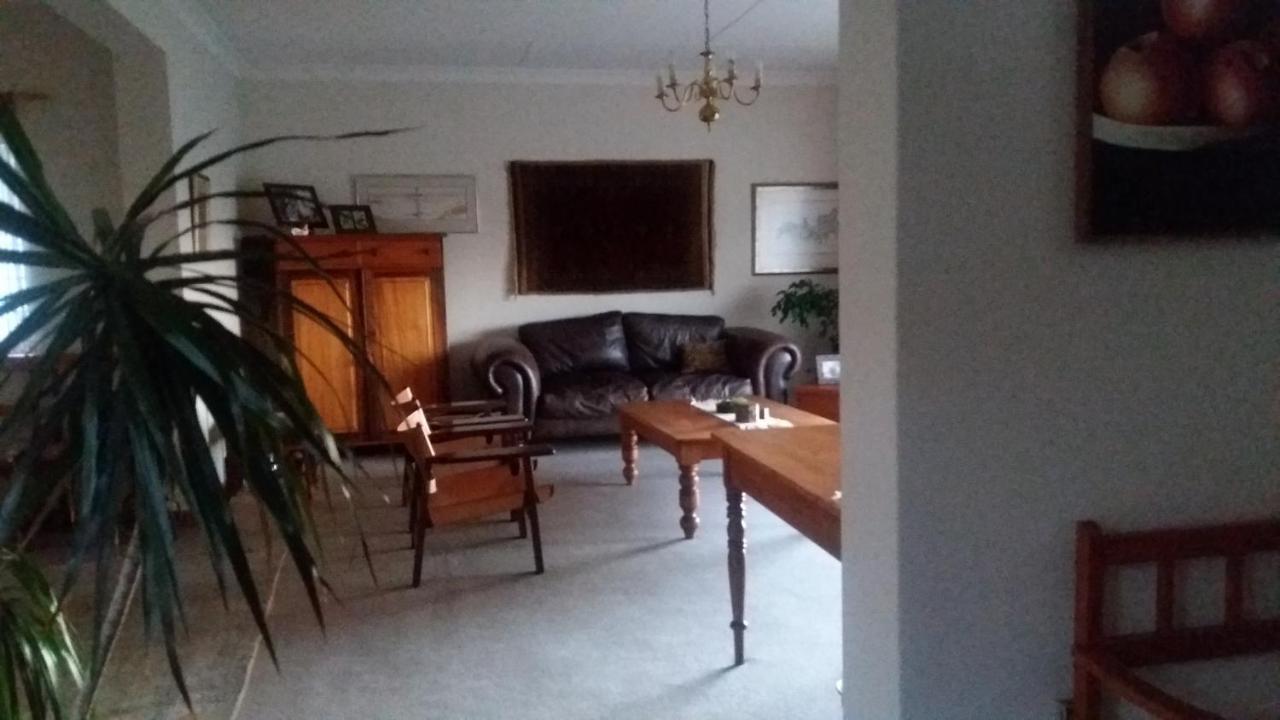 Haus Schaaf B&B วัลวิสเบย์ ภายนอก รูปภาพ